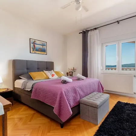 Luxury Seget Donji With Terrace And Sea View * Trogir