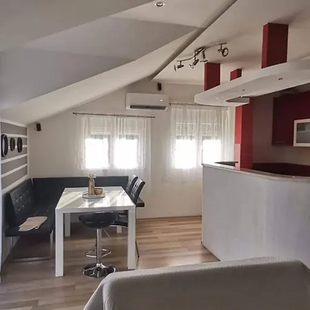 Luxury Seget Donji With Terrace And Sea View *
