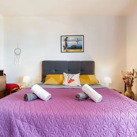Luxury Seget Donji With Terrace And Sea View Apartment Trogir