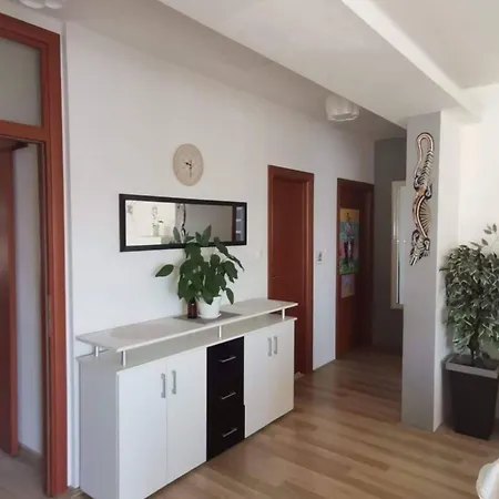 Luxury Seget Donji With Terrace And Sea View Apartment